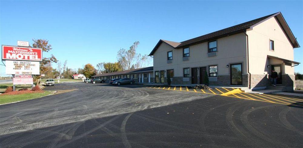 Masterson'S Motel Greater Napanee Εξωτερικό φωτογραφία