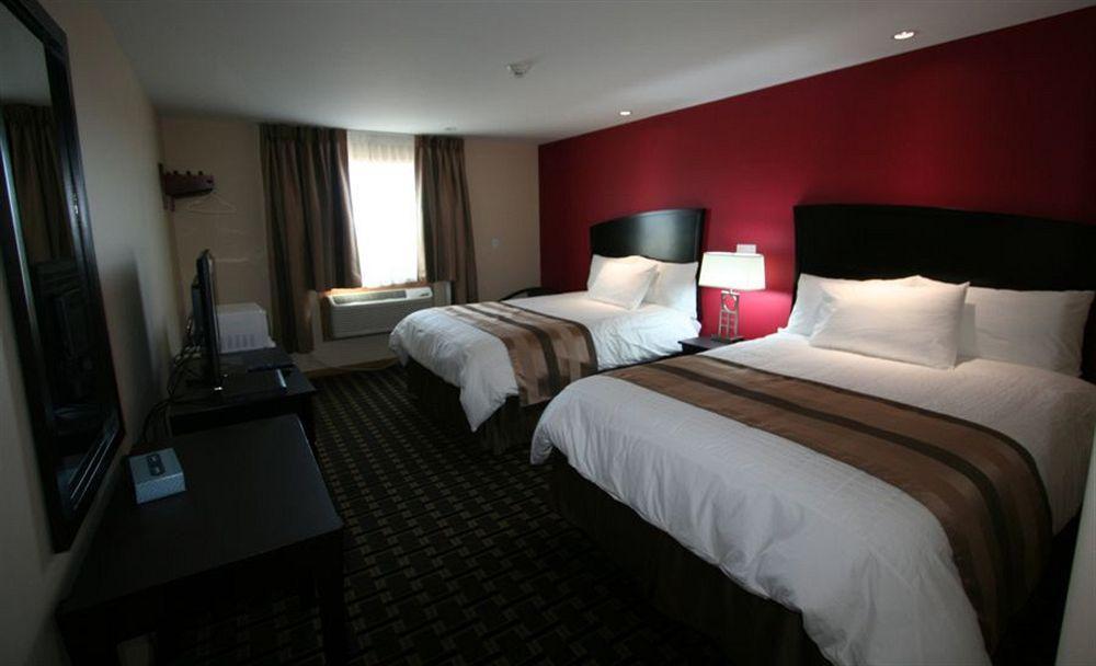 Masterson'S Motel Greater Napanee Εξωτερικό φωτογραφία