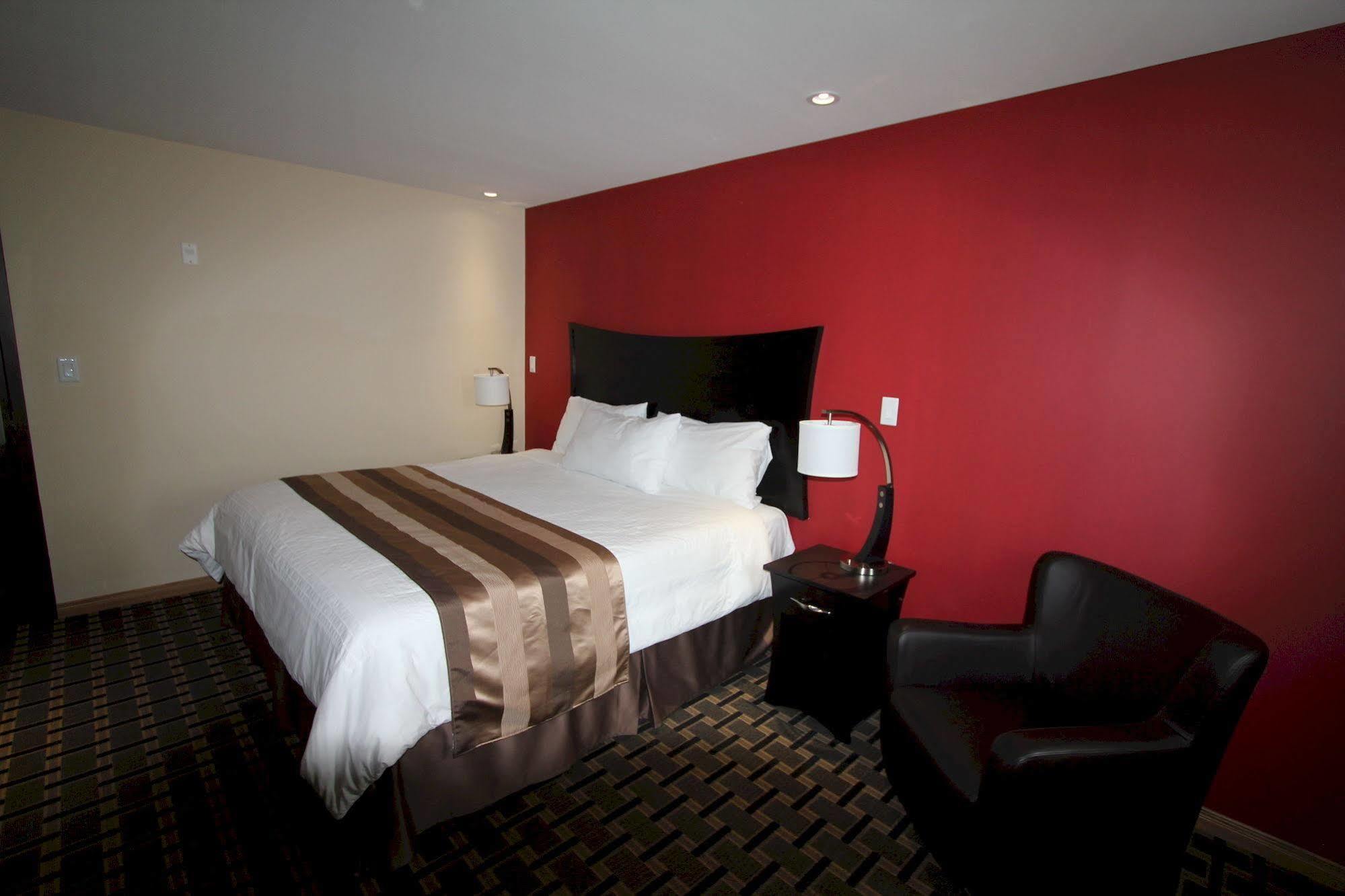 Masterson'S Motel Greater Napanee Εξωτερικό φωτογραφία